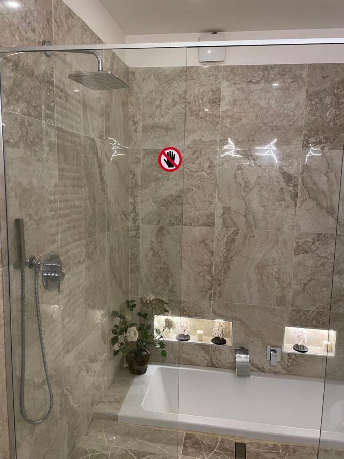 Luxury 2 Al Duomo Di Apartamento *